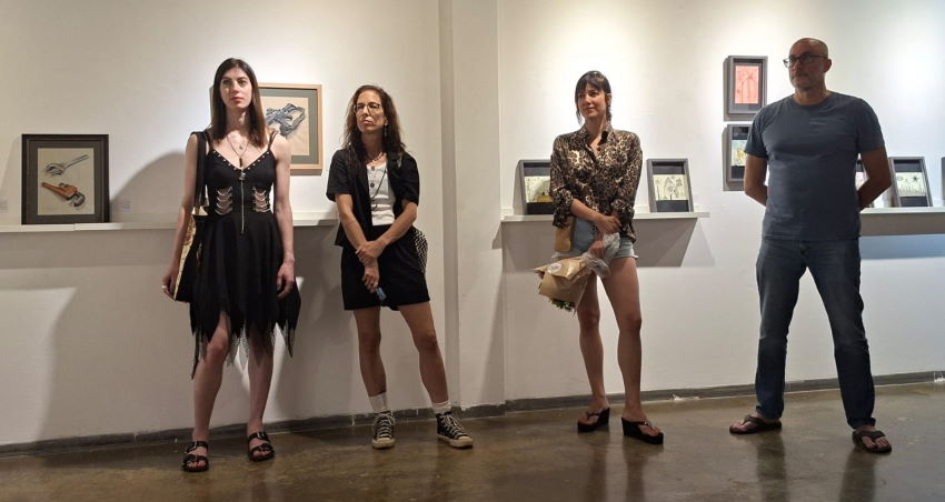 Drawing exhibition participants